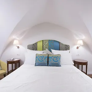 Casa de hóspedes Diecisedici