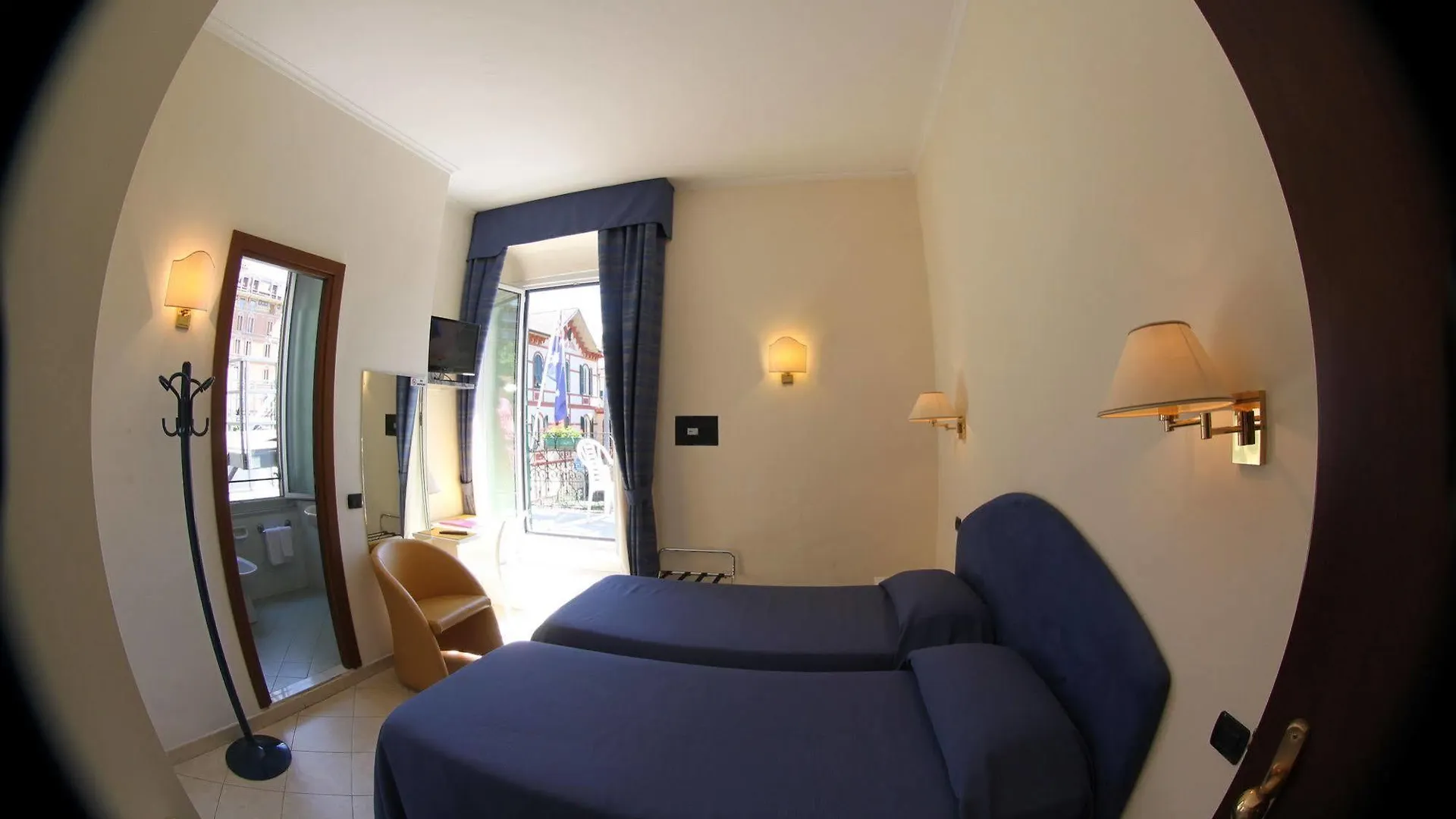 Hotel Stella Rapallo 3*,  Italien